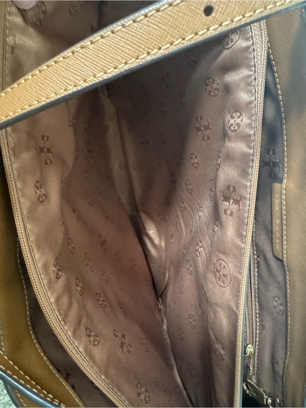 Excellent Condition Tory Burch Cognac Leather Saffiano Tote - Picture 12 of 13